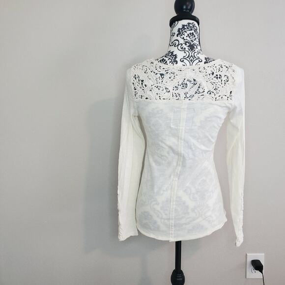 Maurices premium small womens cream colored long sleeve blouse - Picture 5 of 11